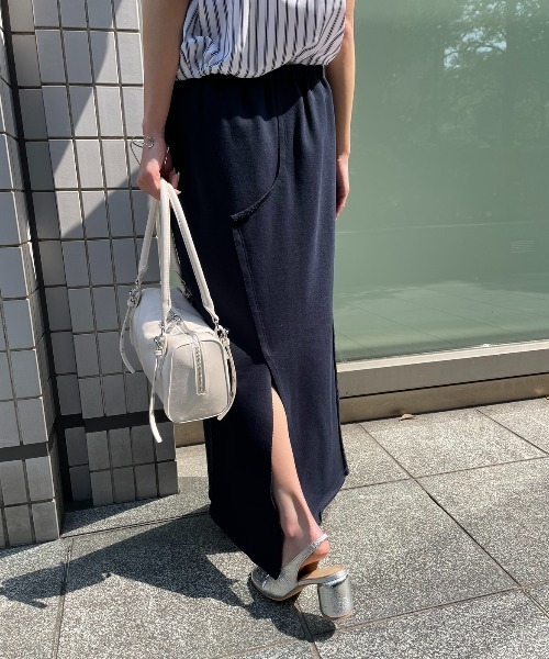 AIC.（エーアイシー）の「ダブルウエストリメイクデザイン裏毛スカート（スカート・レディース・オフホワイト/ネイビー・FREE）」の21枚目の写真