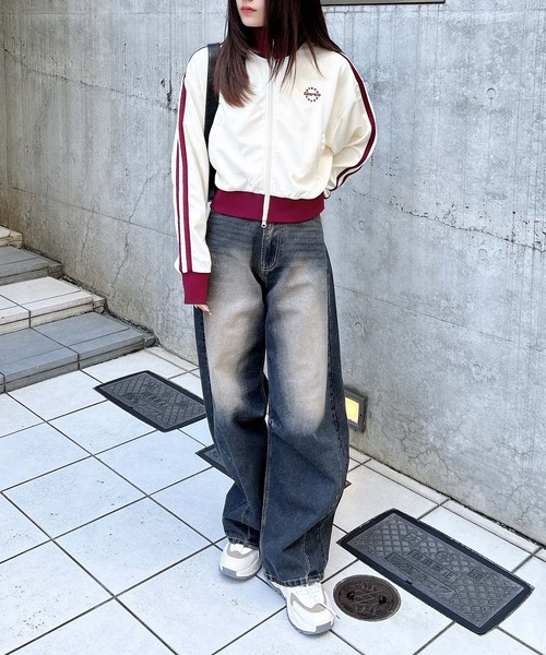 INGNI（イング）の「サイドライン／ジップ胸ロゴトラックジャージ（ジャージ・レディース・ブラック×ホワイト/アイボリー系5/ホワイト系その他5・M）」の14枚目の写真