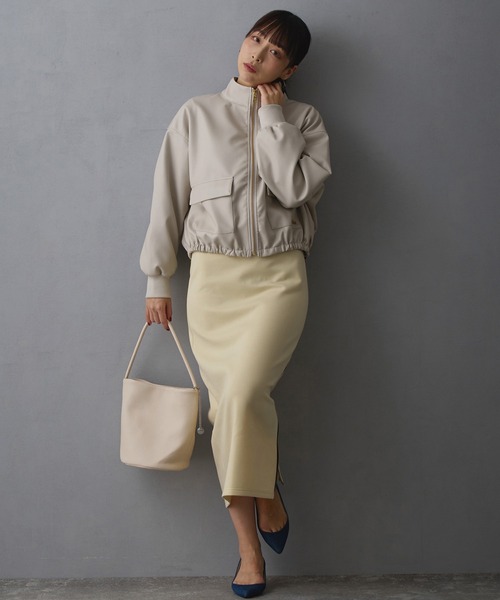 NICOLE white(ニコルホワイト)の「スタンドドロストブルゾン(ブルゾン・レディース・ブラック/ベージュ/オリーブ・FREE)」の5枚目の写真