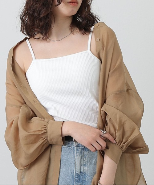 COLONY 2139（コロニートゥーワンスリーナイン）の「カップ付テレコリブスクエアキャミソール（キャミソール・レディース・オフホワイト/ブラック/モカ/ライトグレー・SMALL/MEDIUM/LARGE）」の2枚目の写真