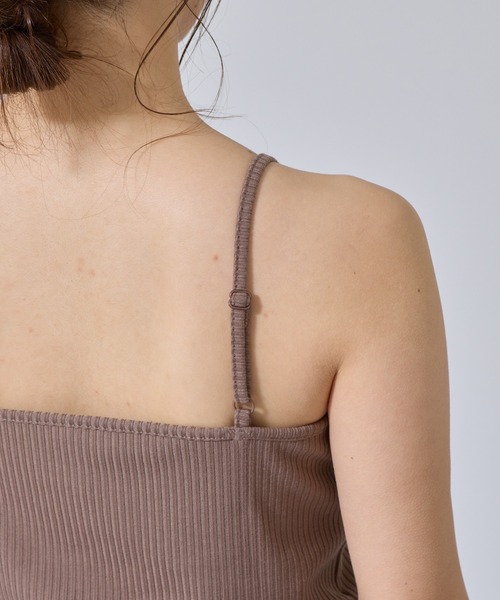 COLONY 2139（コロニートゥーワンスリーナイン）の「カップ付テレコリブスクエアキャミソール（キャミソール・レディース・オフホワイト/ブラック/モカ/ライトグレー・SMALL/MEDIUM/LARGE）」の12枚目の写真