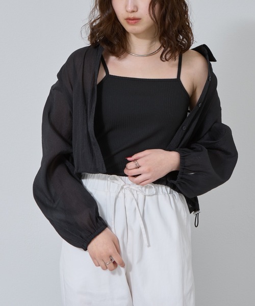 COLONY 2139（コロニートゥーワンスリーナイン）の「カップ付テレコリブスクエアキャミソール（キャミソール・レディース・オフホワイト/ブラック/モカ/ライトグレー・SMALL/MEDIUM/LARGE）」の16枚目の写真