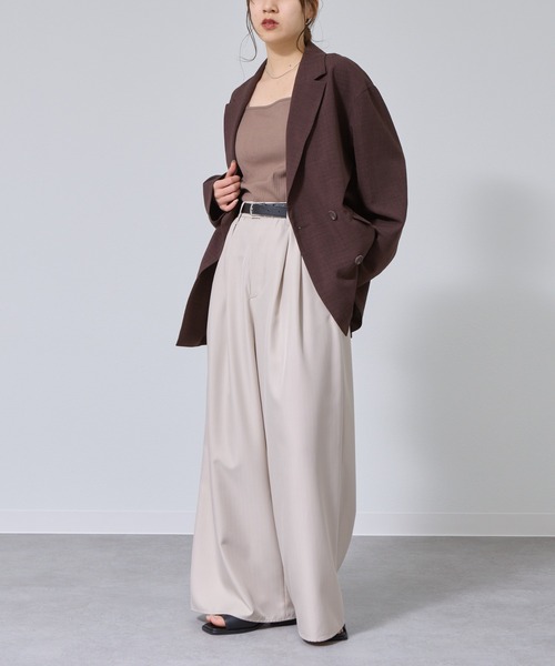 COLONY 2139（コロニートゥーワンスリーナイン）の「カップ付テレコリブスクエアキャミソール（キャミソール・レディース・オフホワイト/ブラック/モカ/ライトグレー・SMALL/MEDIUM/LARGE）」の6枚目の写真