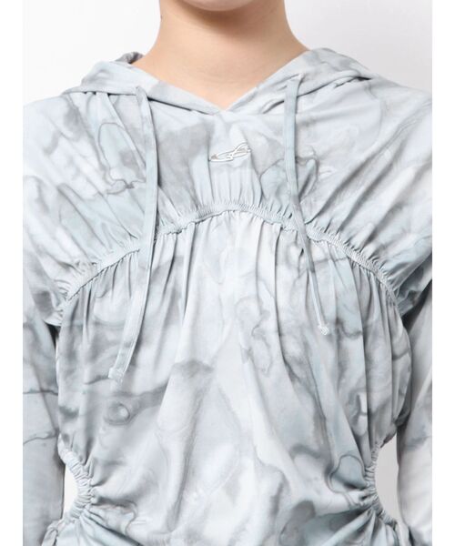 EMODA(エモダ)の「ホールギャザーリボントップ(Tシャツ/カットソー・レディース・グレー/ブラック/その他・FREE)」の10枚目の写真