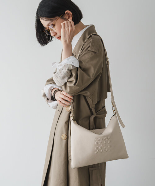 本革・370g］ソフトレザーショルダーバッグ(CE-1547)（ショルダー