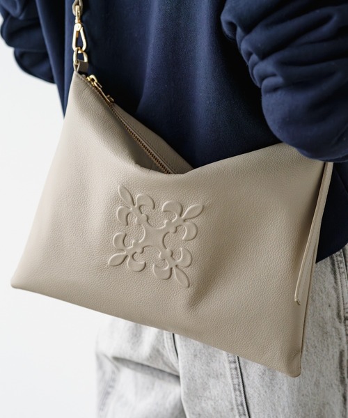 russet（ラシット）の「［本革・370g］ソフトレザーショルダーバッグ(CE-1547)（ショルダーバッグ・レディース・グレー系その他/ライトブルー/アイボリー/ブラック/ダークグリーン/ダークブラウン/ライトグレー・FREE）」の14枚目の写真