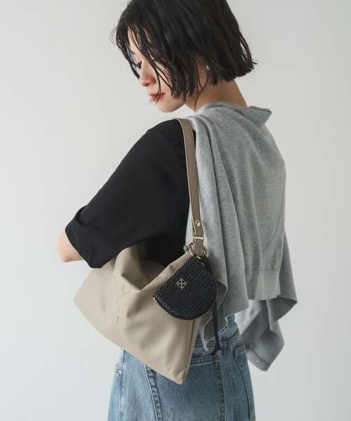 本革・370g］ソフトレザーショルダーバッグ(CE-1547)（ショルダー