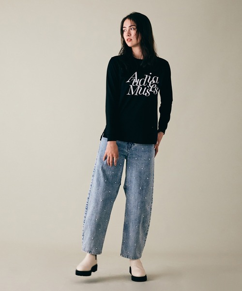 Audie a Muses(オーディアミューズ)の「【人気のため追加】パールスタッズカーブデニム(デニムパンツ・レディース・ネイビー・40/42/38/36)」の3枚目の写真