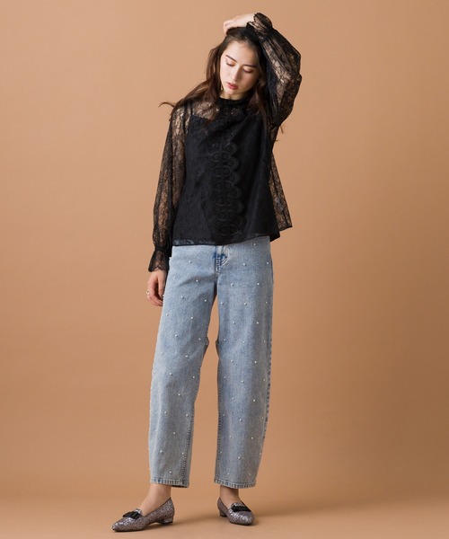Audie a Muses(オーディアミューズ)の「【人気のため追加】パールスタッズカーブデニム(デニムパンツ・レディース・ネイビー・40/42/38/36)」の17枚目の写真