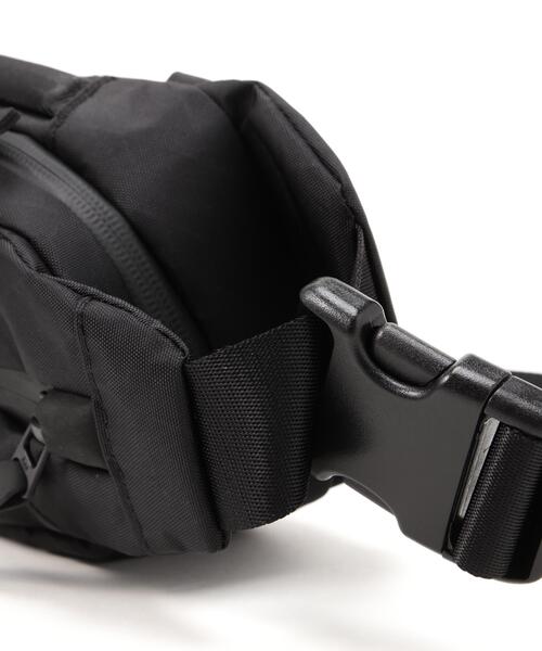 Aer(エアー)の「Aer(エアー)City Sling3 X-Pac AER-29061 正規商品(ボディバッグ/ウエストポーチ・メンズ・ブラック・F)」の10枚目の写真