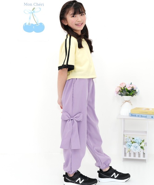 Bee des Bee（ビーデスビー）の「クロップド丈トップス（Tシャツ/カットソー・キッズ・ブラック/ブルーパープル/アイボリー・110cm/100cm/120cm/130cm/140cm/150cm）」の12枚目の写真