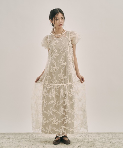 moitytto 花刺繍レイヤーワンピース moi tytto（モイテュット）の「花刺繍レイヤーワンピース|普段