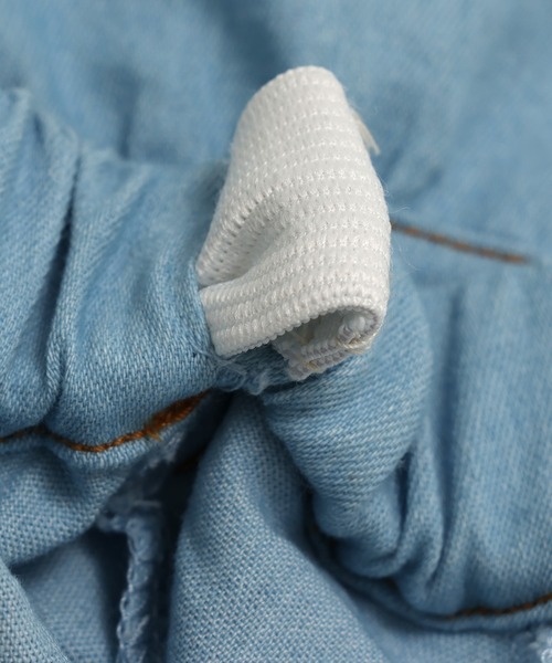 chil2(チルツー)の「ダンガリーティアードロングスカート(デニムスカート・キッズ・サックスブルー/ブルー・110cm/120cm/130cm/140cm/150cm)」の14枚目の写真