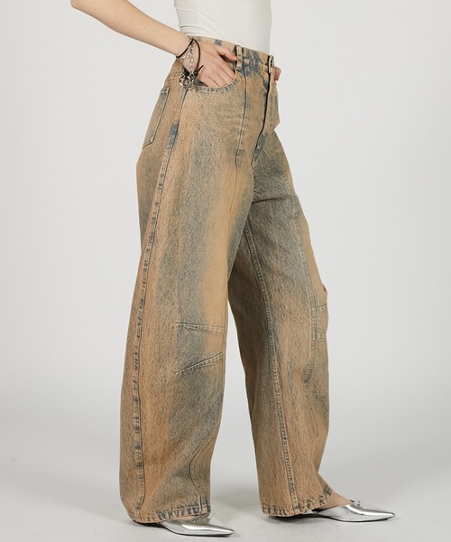 PRANK PROJECT（プランクプロジェクト）の「カーブコクーンデニム / Curved Cocoon Denim（デニムパンツ・レディース・ブラウン/ブルー/ブラック/ホワイト・36/38）」の13枚目の写真