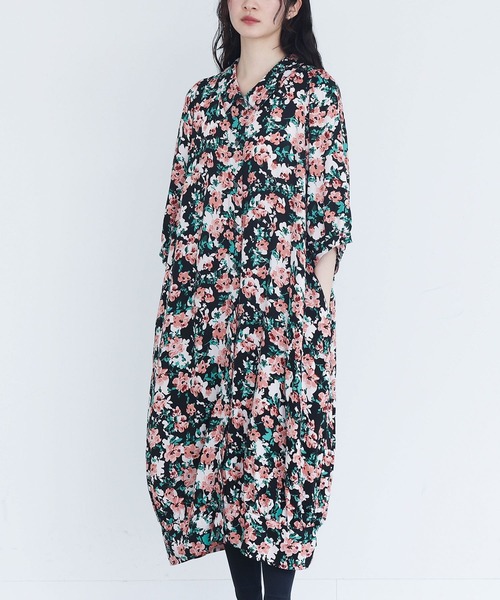 【美品】 IENA プリント柄 シャツワンピース 2023 花柄プリントシャツワンピース』（シャツワンピース）｜somari
