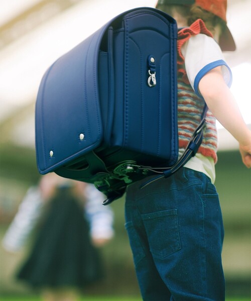 B:MING by BEAMS（ビーミングバイビームス）の「basic light RANDOSERU 2026年入学用 ランドセル（ランドセル・キッズ・クリーム/ネイビー/ピンク系その他/ブラウン系その他/ブラック・ONE SIZE）」の5枚目の写真