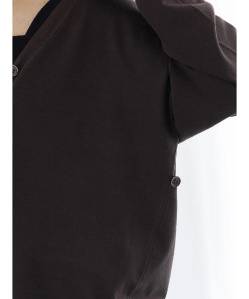 Te chichi(テチチ)の「カシュクールVネックミドルカーディガン(カーディガン/ボレロ・レディース・チャコールグレー/シルバー/ベージュ・F)」の10枚目の写真