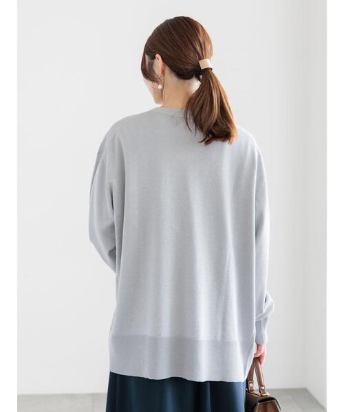 Te chichi(テチチ)の「カシュクールVネックミドルカーディガン(カーディガン/ボレロ・レディース・チャコールグレー/シルバー/ベージュ・F)」の17枚目の写真