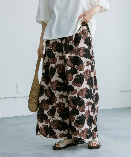 studio CLIP（スタディオクリップ）の「スーパーワイドマルシェパンツ[プチ・プラスサイズあり]（その他パンツ・レディース・イエロー/ブルー/ブラウン/レッド/ブラック・FREE/ﾌﾘｰ(L)/PF）」の22枚目の写真