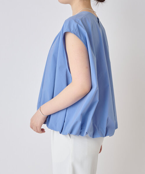LIVETART（リヴェタート）の「後ろボタンバルーンブラウス（シャツ/ブラウス・レディース・ブルー/ホワイト・FREE）」の3枚目の写真