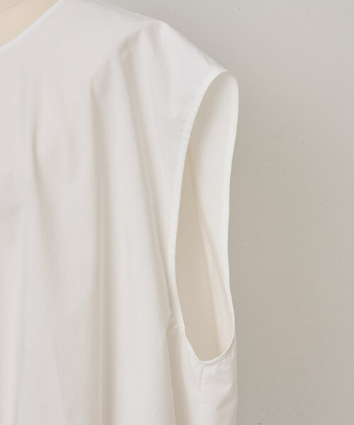 LIVETART（リヴェタート）の「後ろボタンバルーンブラウス（シャツ/ブラウス・レディース・ブルー/ホワイト・FREE）」の13枚目の写真