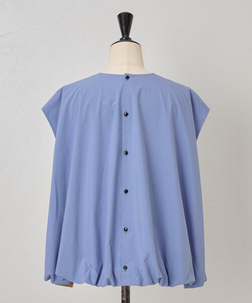 LIVETART（リヴェタート）の「後ろボタンバルーンブラウス（シャツ/ブラウス・レディース・ブルー/ホワイト・FREE）」の16枚目の写真