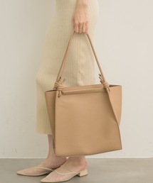 NEUNA | 【ポーチ付き！！】ビッグスクエアバッグ(トートバッグ)