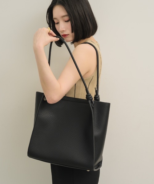 NEUNA（ヌナ）の「【ポーチ付き！！】ビッグスクエアバッグ（トートバッグ・レディース・ブラック/ベージュ・FREE）」の6枚目の写真