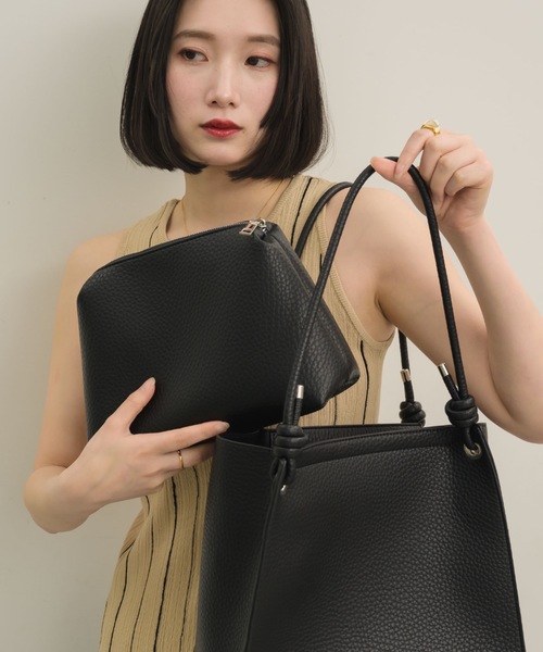 NEUNA（ヌナ）の「【ポーチ付き！！】ビッグスクエアバッグ（トートバッグ・レディース・ブラック/ベージュ・FREE）」の15枚目の写真