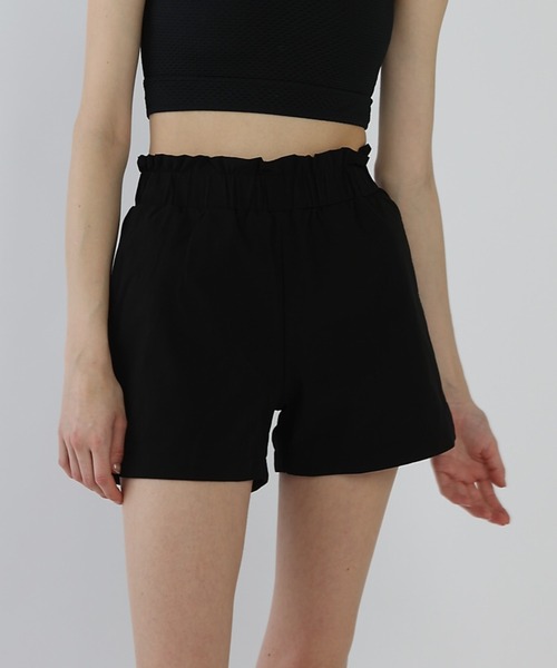 COLONY 2139(コロニートゥーワンスリーナイン)の「ラッシュガードショートパンツ(ラッシュガード・レディース・アイボリー/ブラック・FREE)」の2枚目の写真