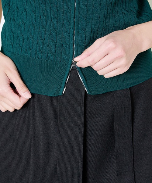 GORGE（ゴージ）の「《ダブルジップ×ロゴ刺繍》ストリートニットトップ／WZIPカーデ（カーディガン/ボレロ・レディース・グリーン/グレー/オフホワイト/その他/ボルドー・F）」の15枚目の写真