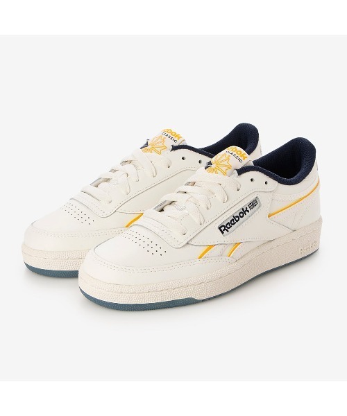 Reebok(リーボック)の「クラブシー リベンジ / CLUB C REVENGE(スニーカー・メンズ・ホワイト/アイボリー・24.5cm/23.5cm/23.0cm/22.5cm/29.0cm/28.5cm/28.0cm/27.5cm/27.0cm/26.5cm/26.0cm/25.5cm/25.0cm/24.0cm)」の3枚目の写真