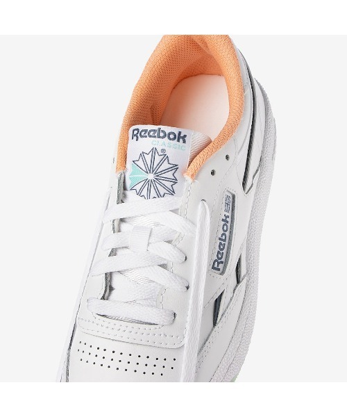 Reebok(リーボック)の「クラブシー リベンジ / CLUB C REVENGE(スニーカー・メンズ・ホワイト/アイボリー・24.5cm/23.5cm/23.0cm/22.5cm/29.0cm/28.5cm/28.0cm/27.5cm/27.0cm/26.5cm/26.0cm/25.5cm/25.0cm/24.0cm)」の12枚目の写真