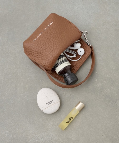 IACUCCI(イアクッチ)の「ラーナ ミニチャーム ALCE(その他小物・レディース・サックスブルー/キャメル/ライトグリーン/ライトグレー/ピンク/ホワイト/ピンク系その他/ゴールド/ネイビー/ミント・FREE)」の16枚目の写真