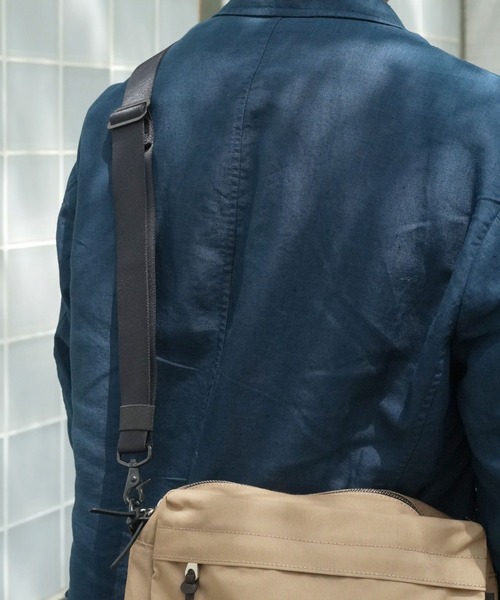 STANDARD SUPPLY（スタンダードサプライ）の「スタンダードサプライ / WANDER ワンダー / SHOULDER STRAP 38 ショルダーストラップ38（ショルダーバッグ・レディース・ブラック・FREE）」の3枚目の写真