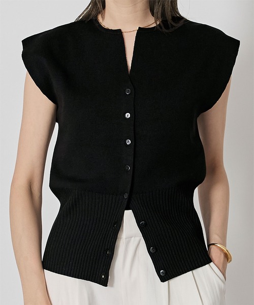 UR'S（ユアーズ）の「ウエストシェイプキーネックニット（ニット/セーター・レディース・グレー系その他/ブラック/ブラウン・S/M/L）」の2枚目の写真