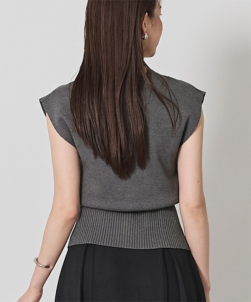 UR'S（ユアーズ）の「ウエストシェイプキーネックニット（ニット/セーター・レディース・グレー系その他/ブラック/ブラウン・S/M/L）」の17枚目の写真