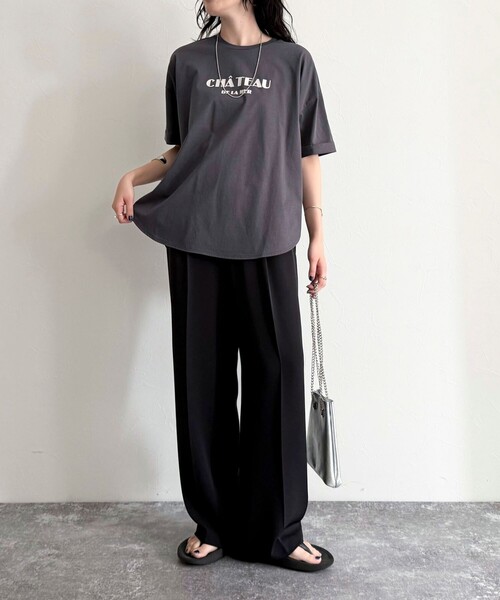 fredy emue（フレディエミュ）の「シルケット袖口 ロール5分袖ロゴTシャツ（Tシャツ/カットソー・レディース・ベージュ/オフホワイト/チャコールグレー/ベビーピンク・38）」の13枚目の写真