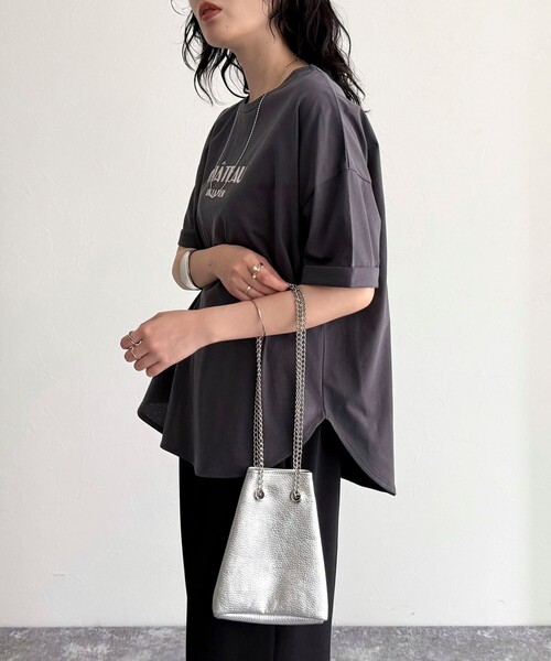 fredy emue（フレディエミュ）の「シルケット袖口 ロール5分袖ロゴTシャツ（Tシャツ/カットソー・レディース・ベージュ/オフホワイト/チャコールグレー/ベビーピンク・38）」の18枚目の写真