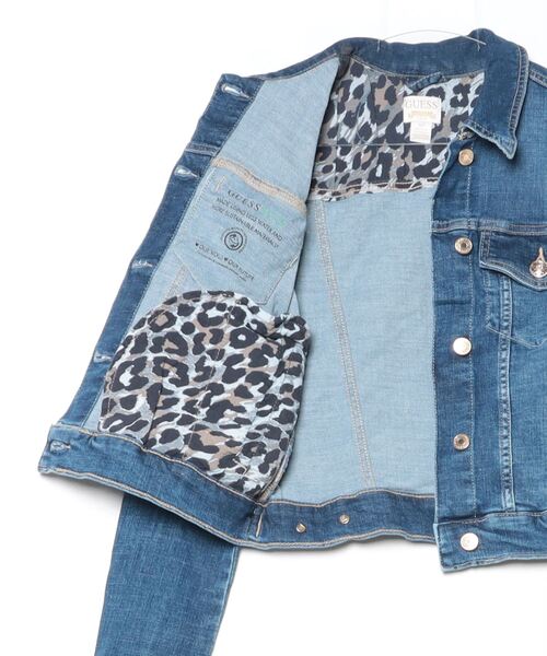 Guess（ゲス）の「GUESS DELYA TRUCKER（denim jkt) デニムジャケット（デニムジャケット・レディース・インディゴブルー・S）」の3枚目の写真
