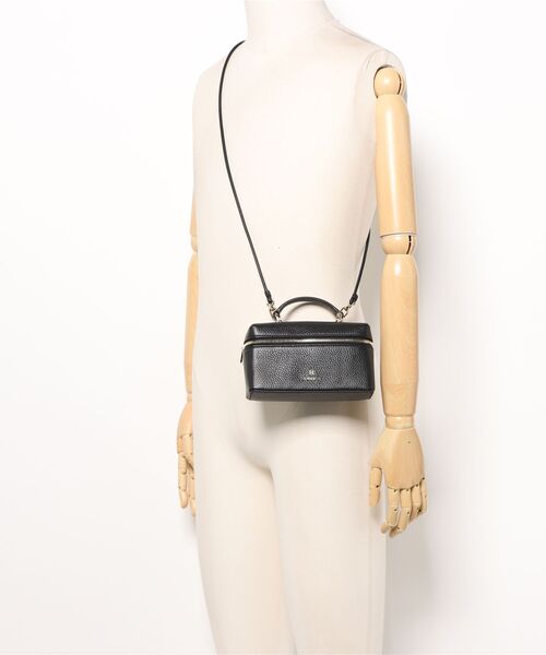 FURLA CAMELIA MICRO VANITY CASE CROSSBODY（ショルダーバッグ