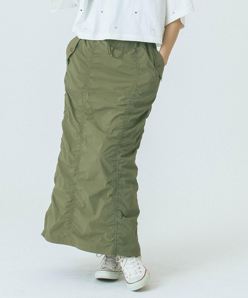 ROSE BUD(ローズバッド)の「SHIRRING SKIRT(スカート・レディース・チャコール/カーキ・ONE SIZE)」の6枚目の写真