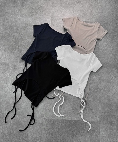 LVEU.(ラブユ.)の「【LVEU.】バックリボントップス / トップス カットソー Tシャツ 半袖 リボン バックリボン フレンチスリーブ クロップド ショート コンパクト ブラック ベージュ ホワイト ネイビー(Tシャツ/カットソー・レディース・ネイビー/ベージュ/ホワイト/ブラック・FREE)」の5枚目の写真