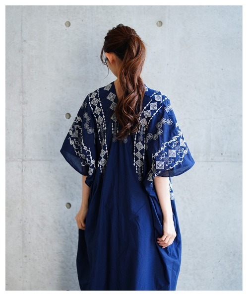 刺繍デザインインド綿カフタンワンピース（ワンピース）｜Sawa a la