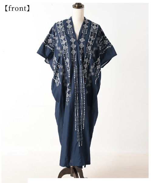 Sawa a la mode(サワアラモード)の「刺繍デザインインド綿カフタンワンピース(ワンピース・レディース・ネイビー/ブラック・FREE)」の22枚目の写真