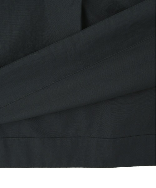 MARGARET HOWELL（マーガレットハウエル）の「COTTON LINEN POPLIN DRESS（ワンピース・レディース・ダークグレー・FREE）」の4枚目の写真