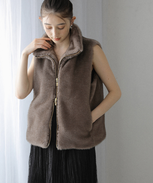 La TOTALITE（ラトータリテ）の「【洗える】スタンドカラーファージレ（ベスト・レディース・ブラウン/アイボリー・FREE）」の17枚目の写真