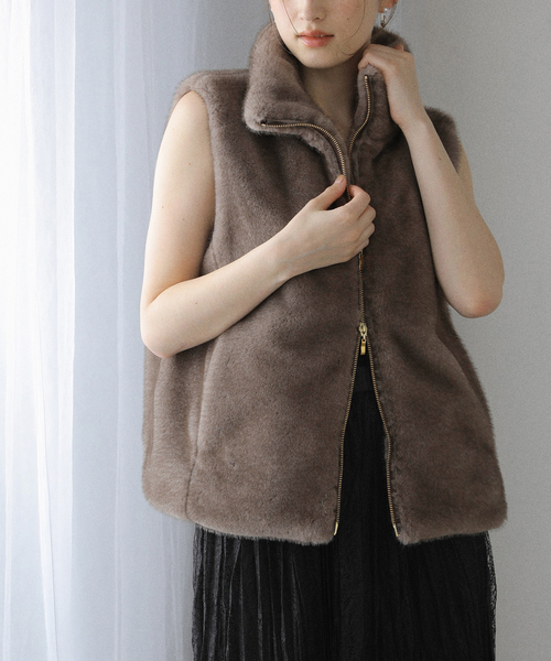 La TOTALITE（ラトータリテ）の「【洗える】スタンドカラーファージレ（ベスト・レディース・ブラウン/アイボリー・FREE）」の19枚目の写真