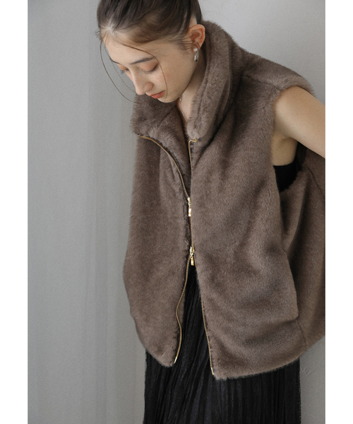 La TOTALITE（ラトータリテ）の「【洗える】スタンドカラーファージレ（ベスト・レディース・ブラウン/アイボリー・FREE）」の20枚目の写真