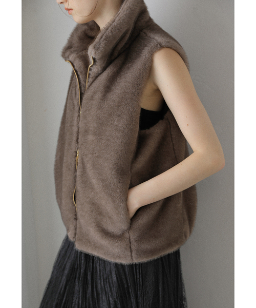 La TOTALITE（ラトータリテ）の「【洗える】スタンドカラーファージレ（ベスト・レディース・ブラウン/アイボリー・FREE）」の9枚目の写真